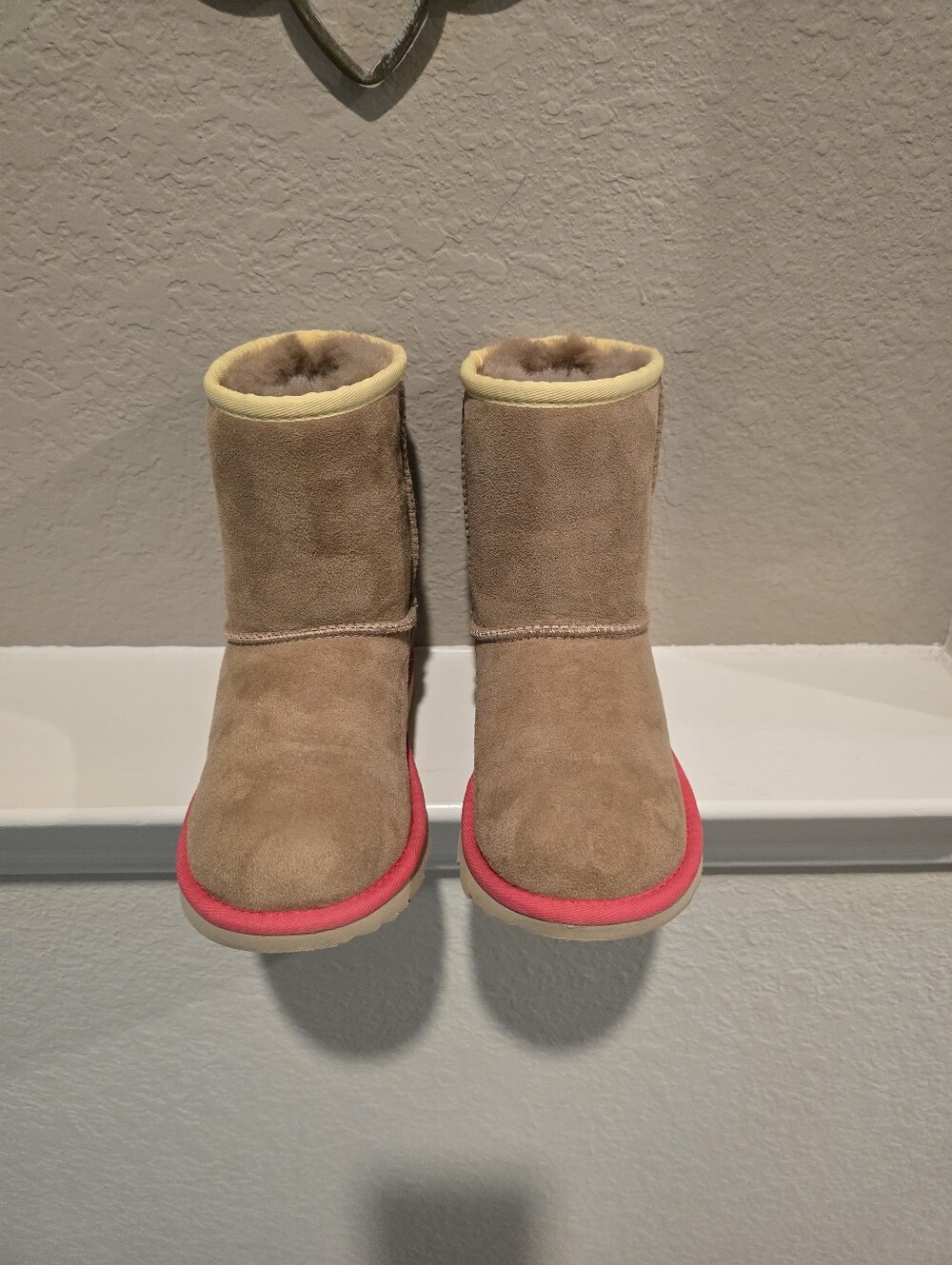 Ugg Kids Suede Shearling Boot - Tan with Pink Trim